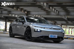 爱卡e XRing续航测试 小鹏P7四驱高性能