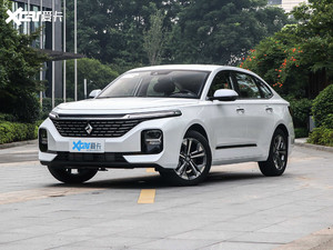 汽车朋友圈：新宝骏RC-5挑战同级前辈