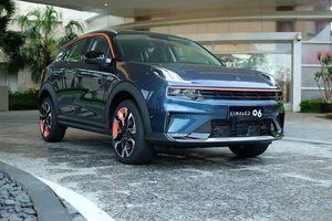 和后浪一起任性带货 领克06今晚正式上市