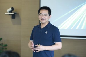 秦力洪纠偏：「高端电动车」做单电机就是耍流氓，蔚来「可能」会超越特斯拉