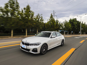 F30车主测新款宝马3系 320Li M运动套装