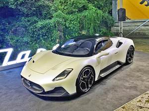 售210万 玛莎拉蒂全新跑车MC20中国首发