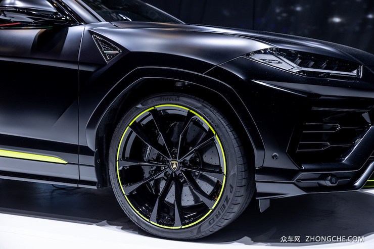 兰博基尼超级SUV Urus全新哑光漆特别版北京车展全球首发