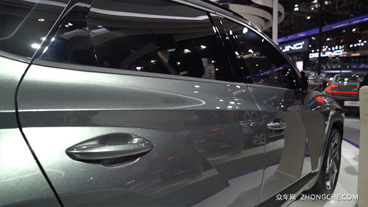 全新现代途胜“感性运动”设计惊艳北京车展