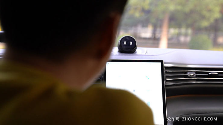 你的贴心小秘 蔚来ES6