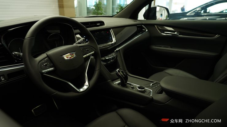 美系中大型SUV的典范——凯迪拉克XT6