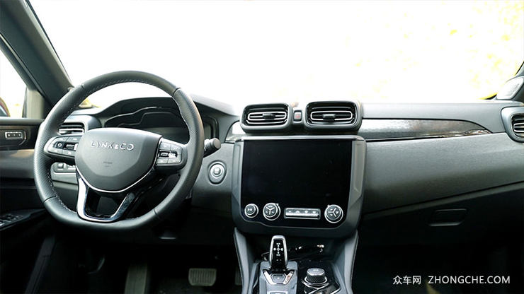 冠军基因不是吹的 15万元领克03冠军版 网红小钢炮