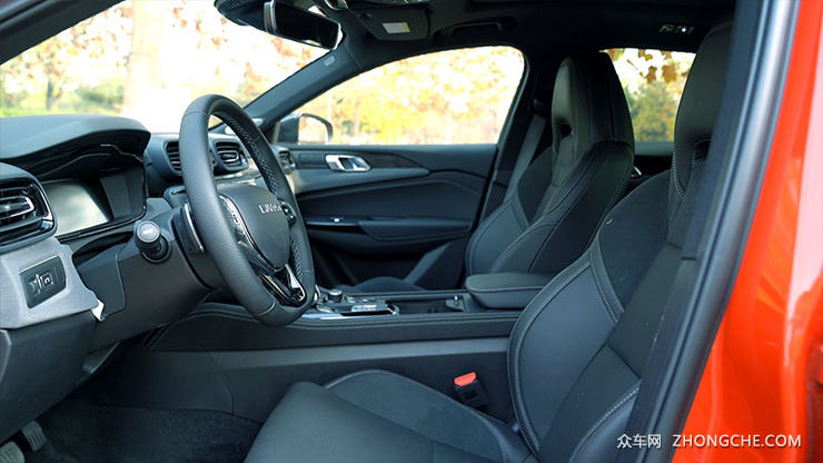 冠军基因不是吹的 15万元领克03冠军版 网红小钢炮