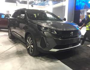 沿用海外设计/ 新LOGO 新标致5008展前亮相