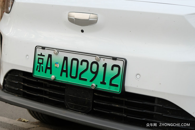 还能稳坐C位吗？ 静态体验吉利几何C