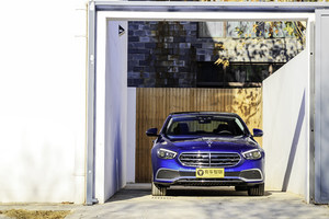 十代优雅传承 新一代长轴距E级车演绎豪华“智”变