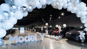 特斯拉中国制造Model Y在京交付 提供送车上门服务