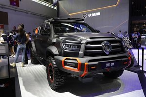 外观粗狂炫酷 搭2.0T发动机 长城炮黑弹版将于上海车展预售