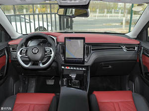 东风风行T5L新增车型上市 售12.99万起