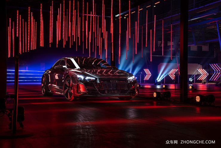 奥迪e-tron GT全球首秀