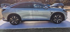 ARCFOX αS将于3月上市 续航里程或为708km