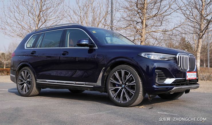 ”铁汉柔情”——宝马X7