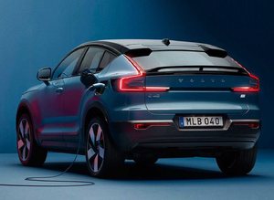 外观充满运动氛围 续航里程为420公里 沃尔沃全新纯电动车C40官图发布