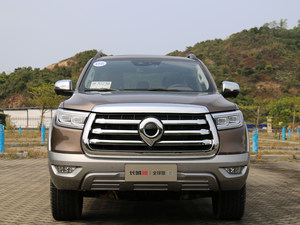 SUV的操控感 体验长城炮乘用皮卡全球版