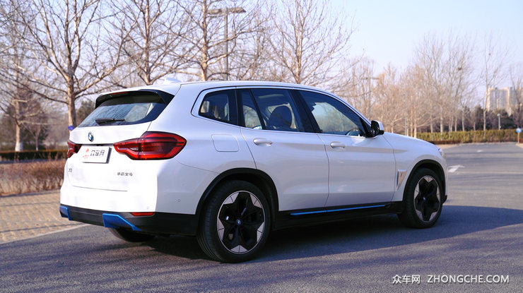 官降7万的宝马iX3 SUV遇上纯电动会怎样？
