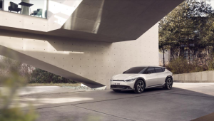 起亚发布首款专属电动车EV6全新设计理念和整车图片