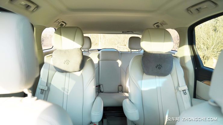 荣威iMAX8单挑别克GL8，结果如何？