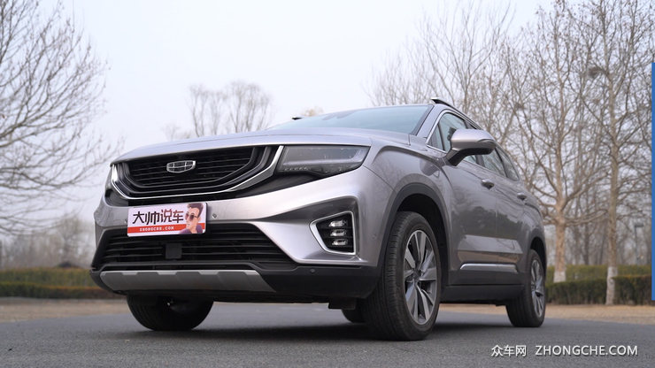 个大便宜配置高 吉利豪越适合家用的中型SUV