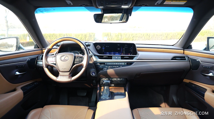 好开省油保养不愁 雷克萨斯ES300h到底如何？