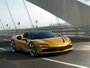 法拉利SF90 Spider国内正式首发 售价499.8万起