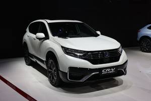 2021上海车展丨综合油耗1.3L/100km 东风本田CR-V锐·混动e+亮相