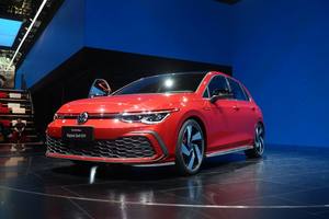 2021上海车展丨配红色刹车卡钳 一汽-大众全新数字高尔夫GTI国内首发