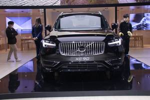 2021上海车展丨北欧系车型 庄重且典雅 沃尔沃XC90实拍