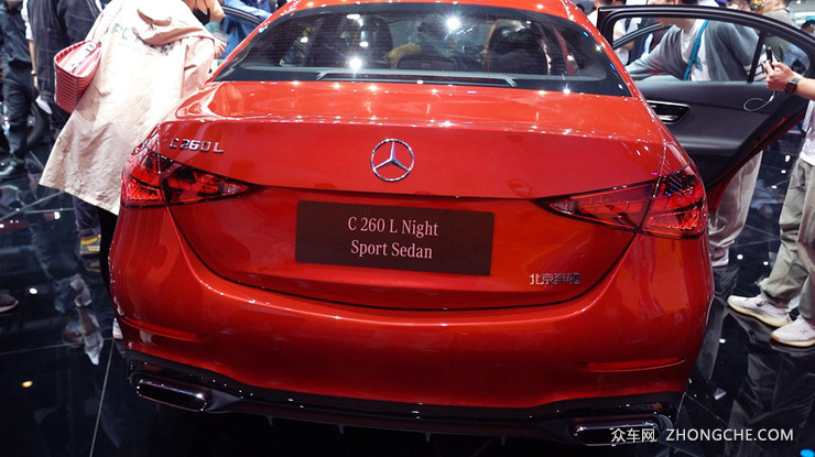 神似“小S级”？ 全新一代国产奔驰C级长轴版造型更激进