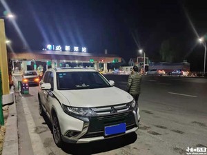 广汽三菱欧蓝德2次因变速器故障无法加速 车主要求更换遭拒是否合规？