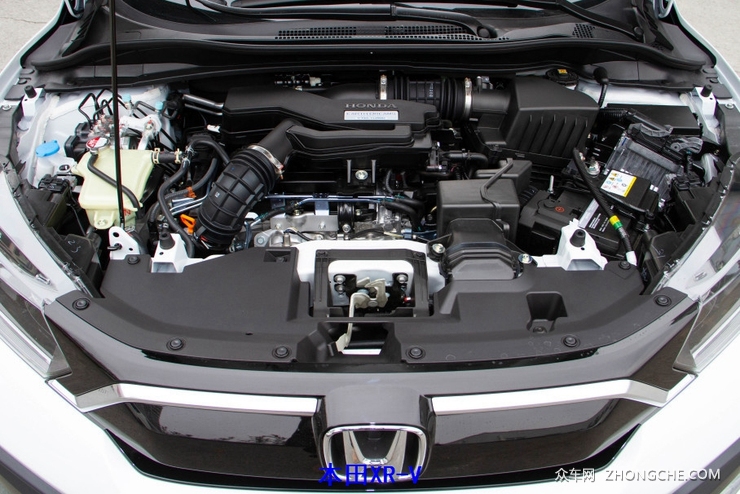 发动机,至于传动方面,奔腾t55匹配了一台7速湿式双离合变速箱,而本田