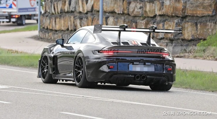 全新保时捷911 GT3 RS无伪谍照 夸张尾翼/有望年内发布
