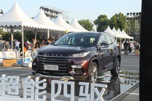 外观黑化 内饰质感/车内配置均升级 星途TX超能四驱版上市售12.99万元起