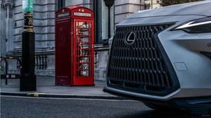 全新雷克萨斯NX前脸预告图 熟悉的纺锤形进气格栅