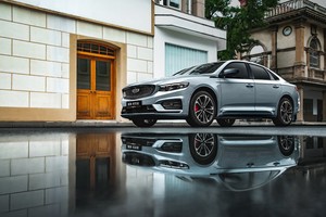 吉利星瑞时空版正式上市 售价13.27万元起