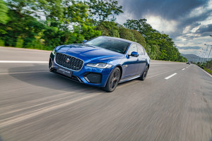 试驾全新捷豹XFL，这种“豹力”是与生俱来的