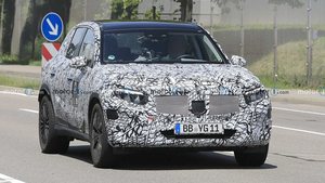 或标配48V轻混系统 全新奔驰GLC最新谍照曝光 有望于2022年首发