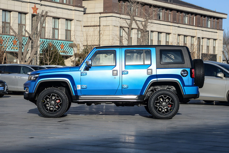 20万硬派越野车推荐除了很硬派也很科技