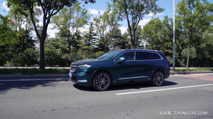 30几万买辆艾维亚版本的昂科旗  比汉兰达不香吗？