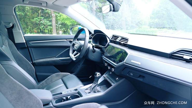 一眼万年的迷人背影 奥迪Q3 Sportback初体验