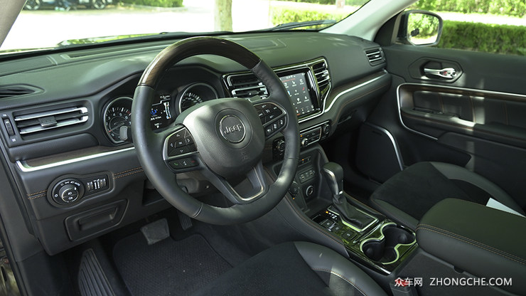 不服就干  这款30万7座SUV各方面比汉兰达都不差