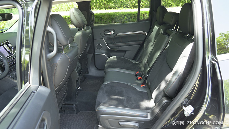 不服就干  这款30万7座SUV各方面比汉兰达都不差