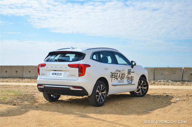 预算10万左右 年轻人的第一辆车 哈弗初恋 值得买不？
