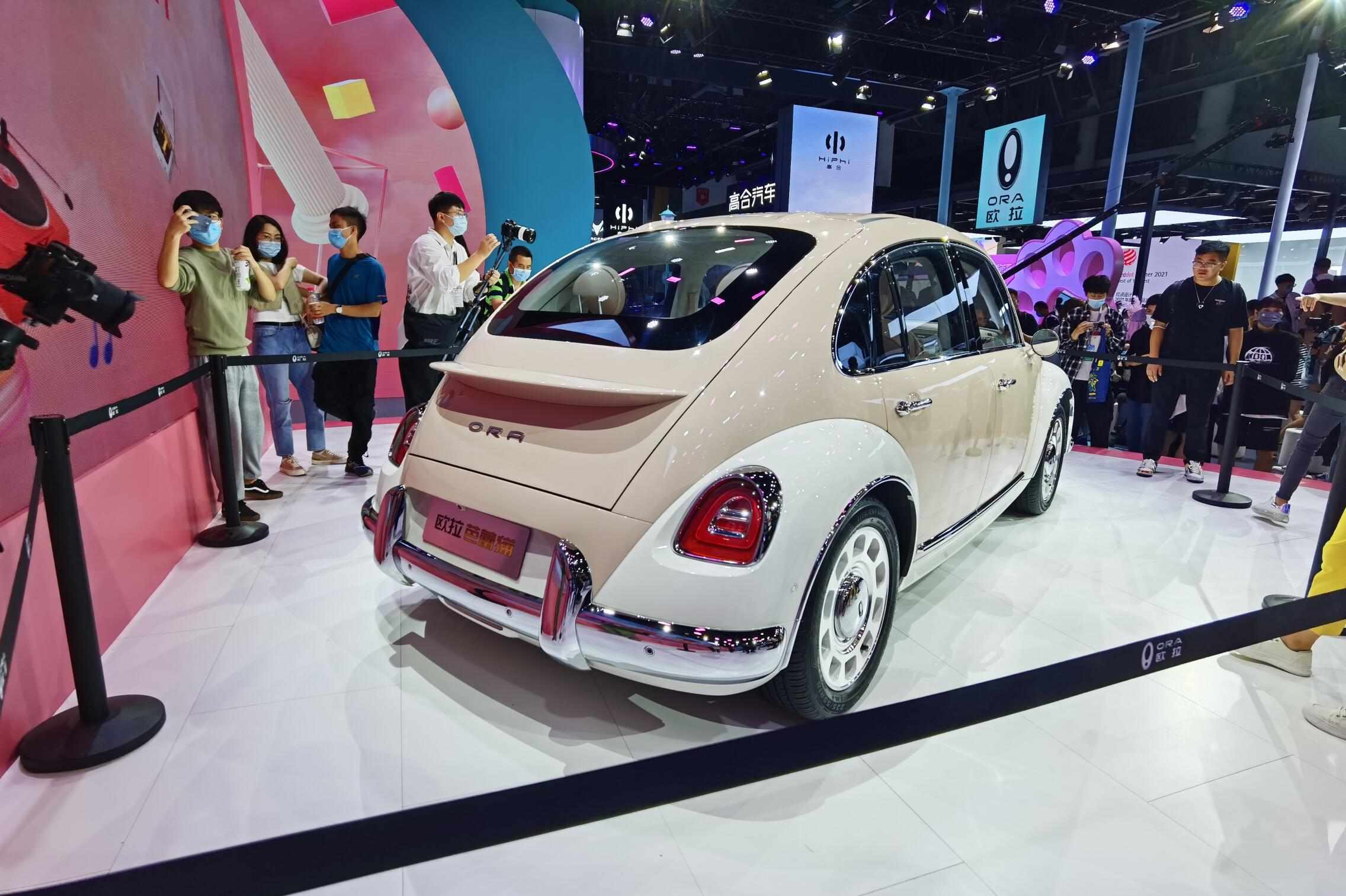 2021成都车展:欧拉芭蕾猫正式亮相