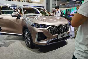 2021成都车展丨搭载1.5T DHT混动系统 咖啡平台打造 WEY拿铁实拍