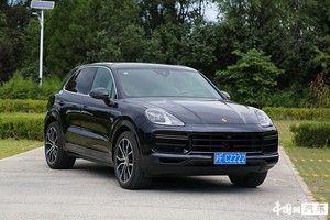 集舒适、豪华、高性能于一身的“Dream Car” 试2022款保时捷Cayenne Turbo